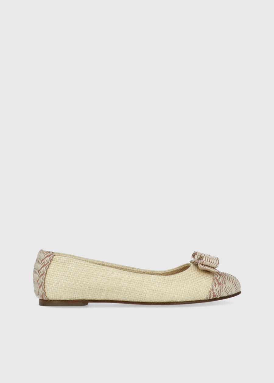 Ferragamo Flat Varina FRG-VARINAWR