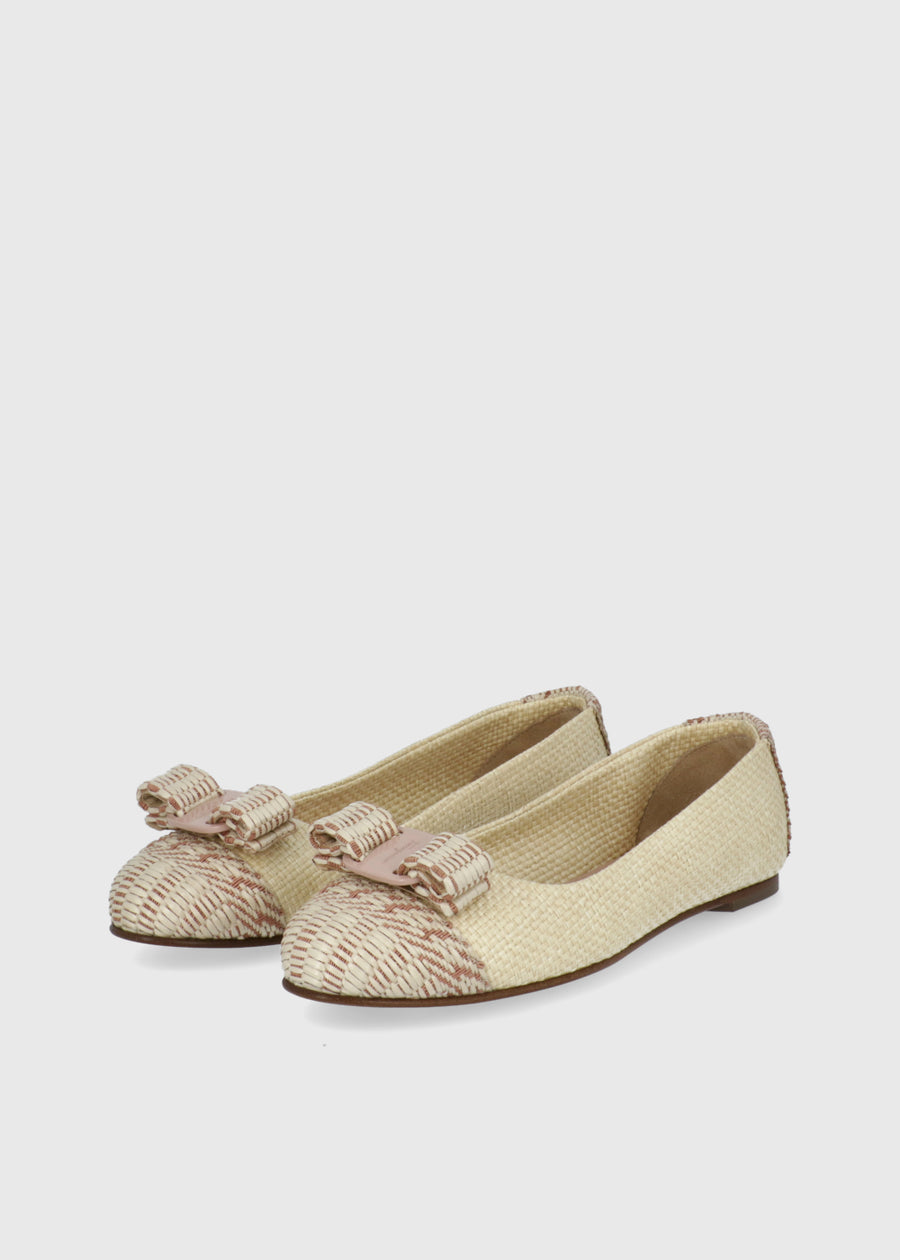 Ferragamo Flat Varina FRG-VARINAWR