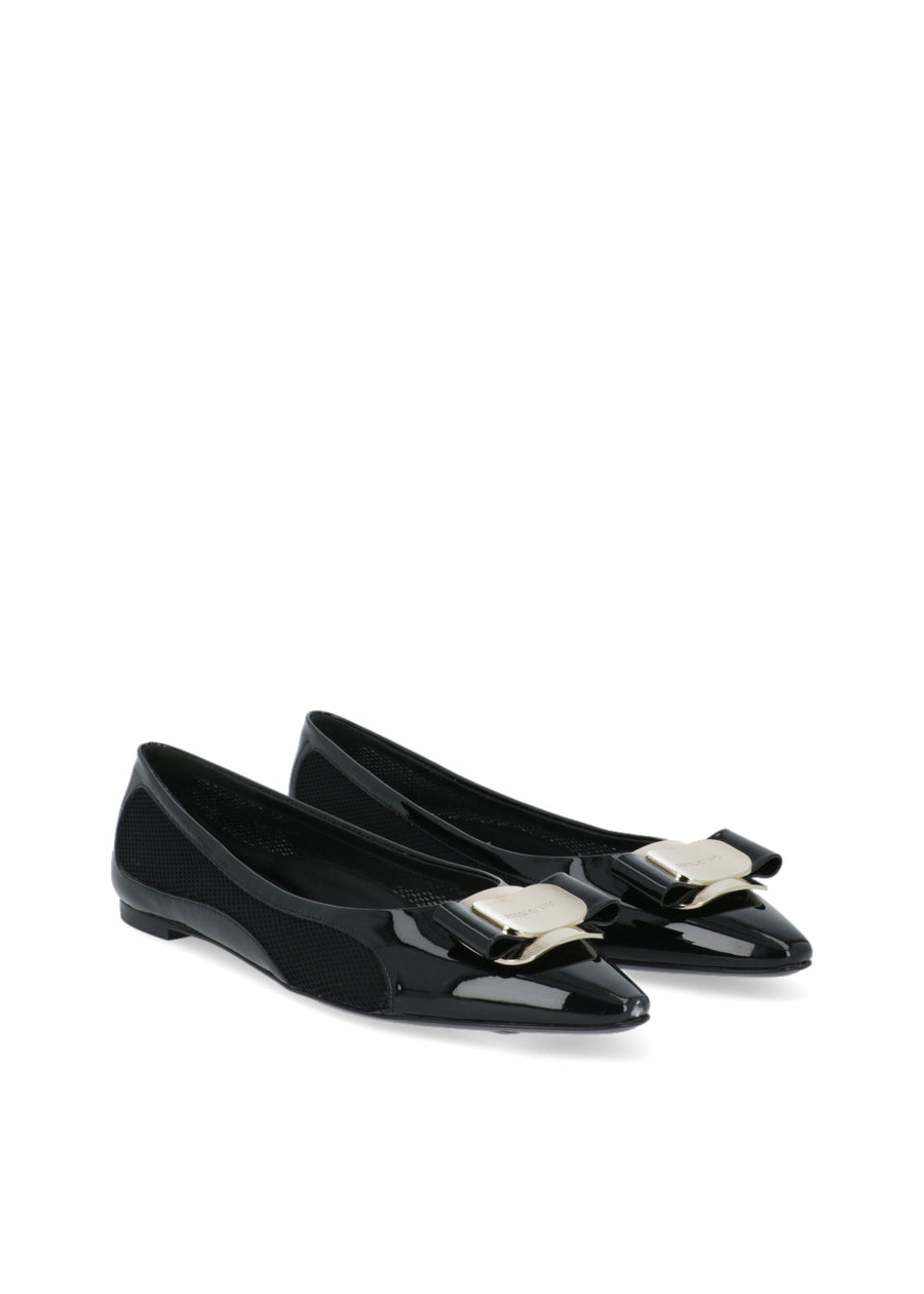 Ferragamo Flats  FRG-ZEAMESH