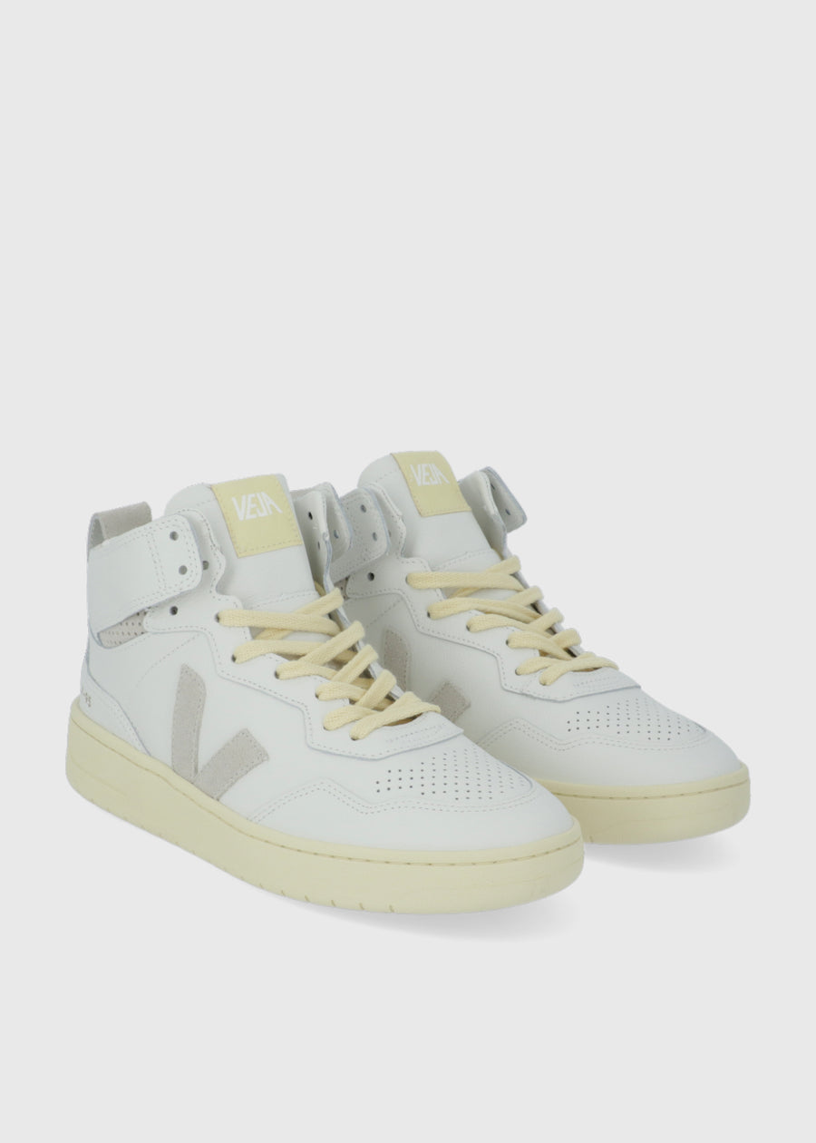 Veja Sneakers V-95  VJA-ZCV95