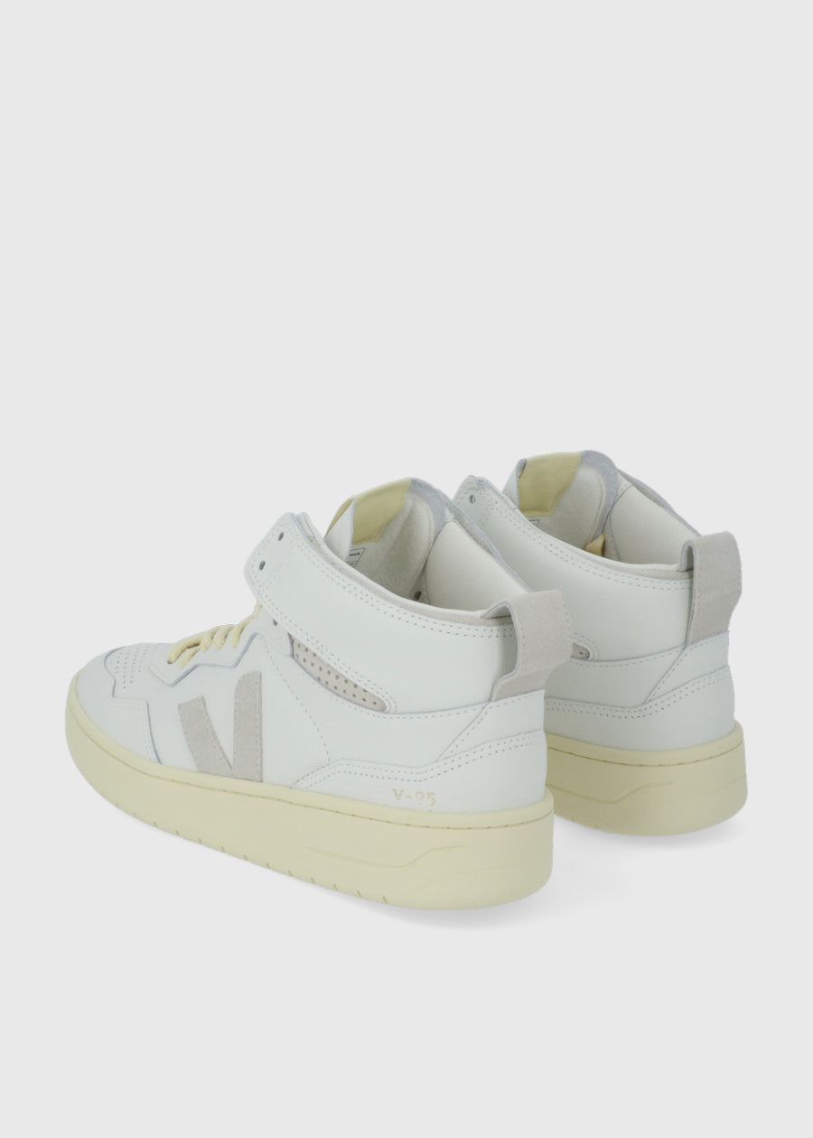 Veja Sneakers V-95  VJA-ZCV95